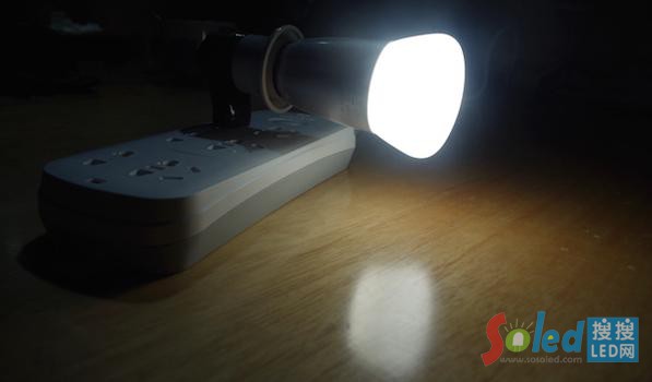 iMagic藍(lán)牙智能燈泡3-13